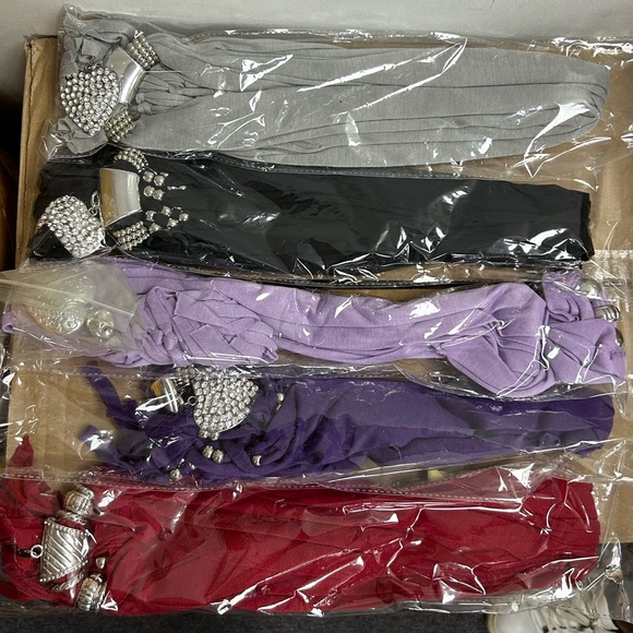 Scarves for sale! Could be bought individually or in bulk. - Picture 16 of 16